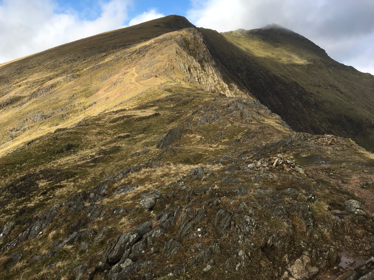 AllanTurnock's tweet photo. Snowdon via Watkin Path and South Ridge https://t.co/KMPv22HaYl
