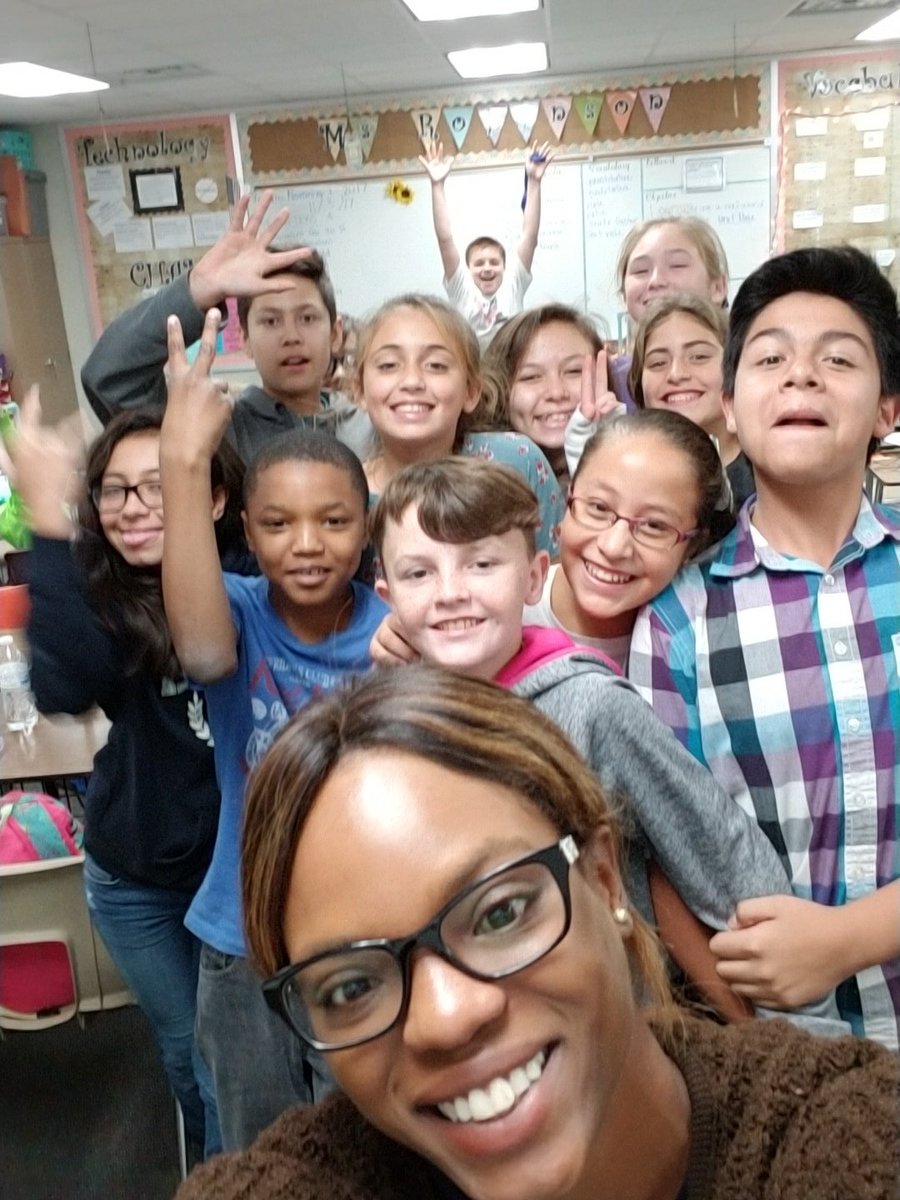 LibraryLlms's tweet photo. I'm enjoying @TeamSARobinson 6th grade math class. I l💓ve them! #casualmath #mathislit #2+2=4 https://t.co/FNIOwFL6bf