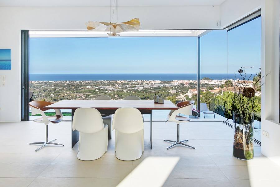 vivespons's tweet photo. El último proyecto de @vivespons #homes: Espectacular Villa en #Dénia con fantásticas vistas y acabados @PonsVives Building your #dreams! https://t.co/5SigkwE0xd