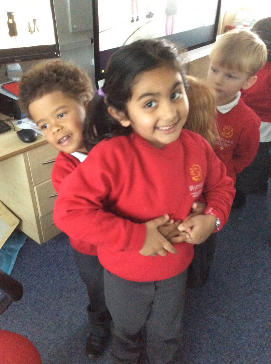 WynyardPrimary's tweet photo. Children across school had a fantastic time taking part in the #bigfirstaidlesson this afternoon. https://t.co/rXFfAm72e0