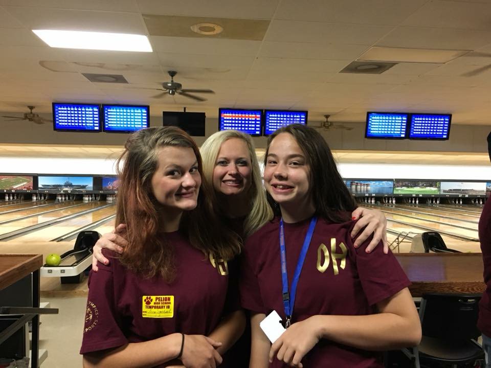 PHSOCP's tweet photo. A few more pictures from today's bowling trip! #PantherPride https://t.co/2AAV4zU0ec