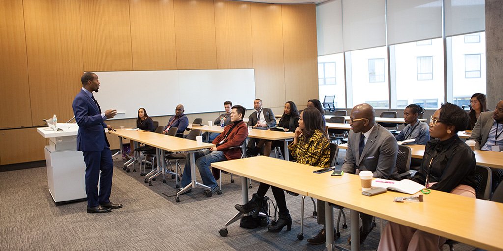 KelloggSchool's tweet photo. Last weekend, students gathered for the 31st Annual #KelloggBMAC, “Levers for Our Success”. Check out photo highlights from the event. https://t.co/AP318CI2Mq