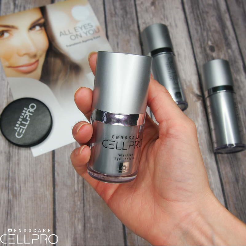 AesthetiCareUK's tweet photo. Have #AllEyesOnYou this christmas with Endocare CELLPRO Intensive Eye Contour ๐๐
#EndocareCELLPRO #SkinRejuvenation https://t.co/XviSYWLIkg