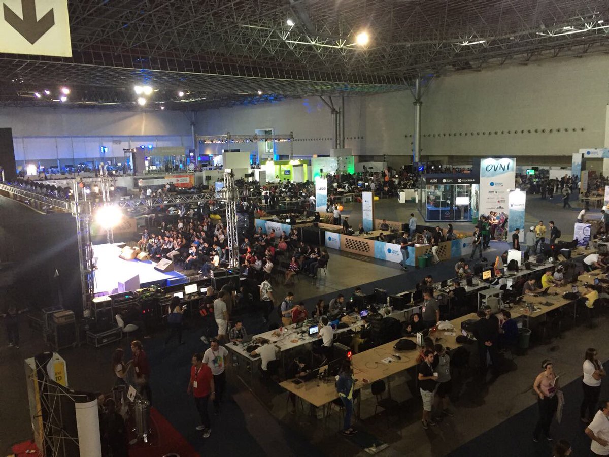 pacoragageles's tweet image. #Cpmg2 now campuse.ro