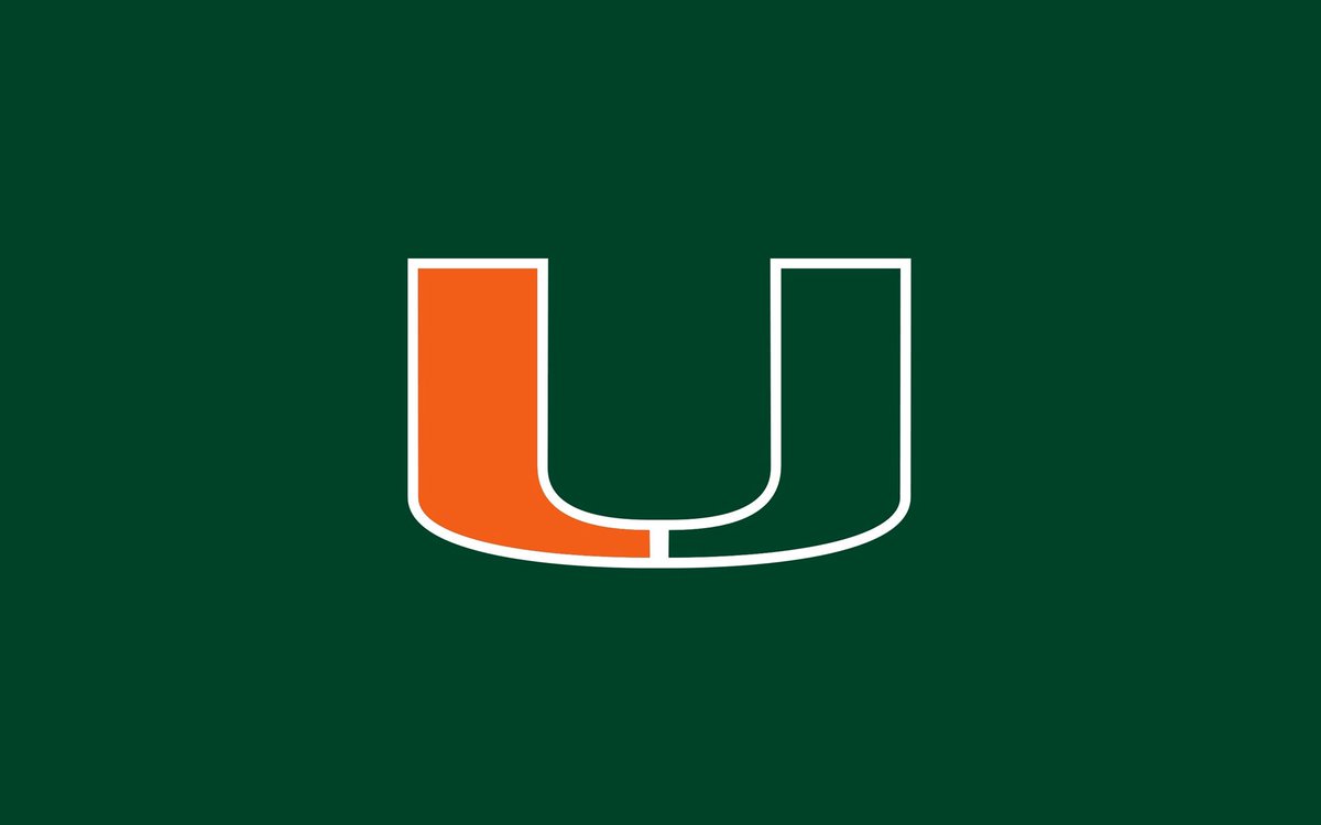 dgm0039's tweet photo. @Redskins &amp; @MiamiHurricanes Fam is you Reppin these logos 2 the fullest “Like” &amp; “RT” this and let it be known then #HTTR #GOCANES https://t.co/KbYxQeni4h
