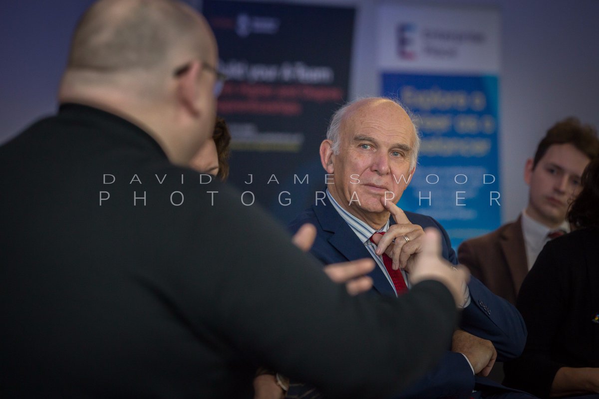 woodyecho247's tweet image. Always a pleasure to work with @sunderlanduni. Today @vincecable takes a tour of @FabLabSund &amp;amp; @HopeStXchange #Sunderland