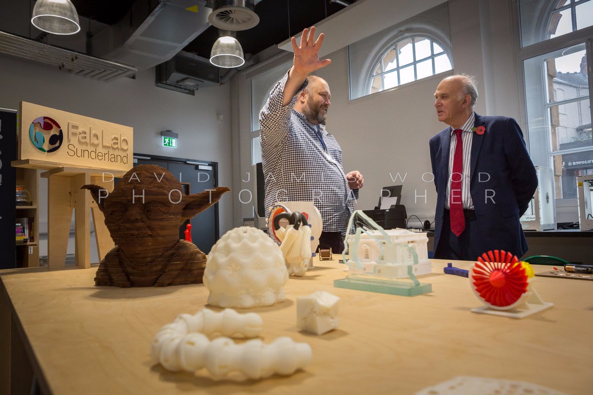 woodyecho247's tweet image. Always a pleasure to work with @sunderlanduni. Today @vincecable takes a tour of @FabLabSund &amp;amp; @HopeStXchange #Sunderland