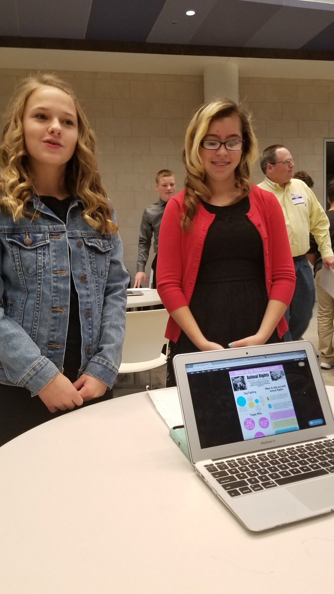 ADNovacekOPS233's tweet photo. Had the pleasure of hearing some awesome Pre AP Freshman English students present their Injustice Projects today! They were great! #OwlUp https://t.co/J0h6js711u
