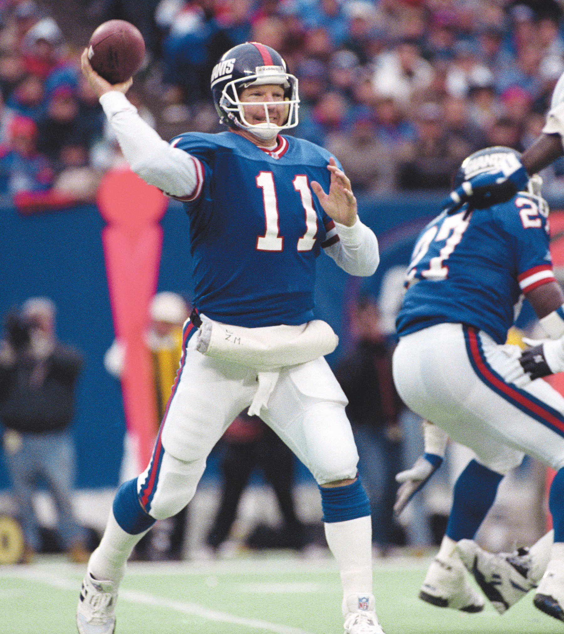 Happy Birthday to Phil Simms who turns 62 today! 