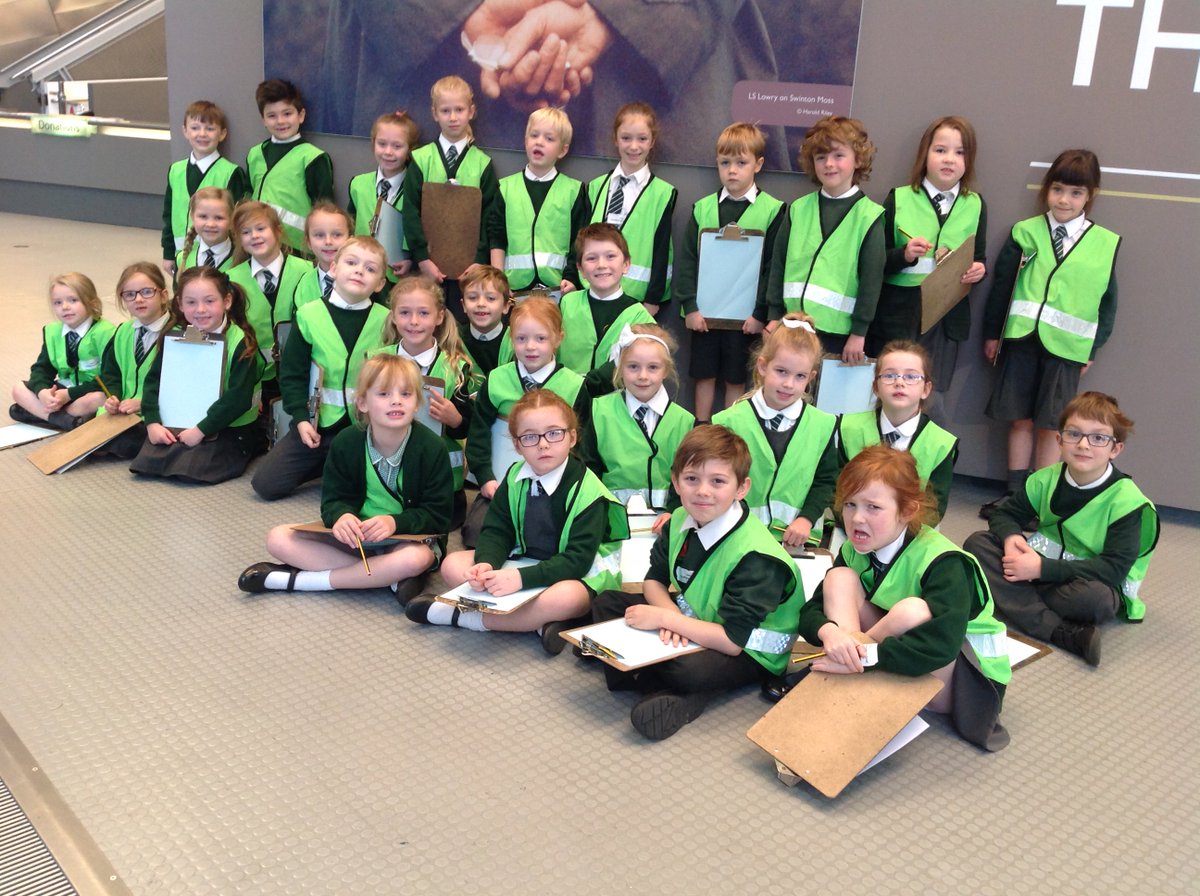WoodfieldWigan's tweet photo. Year 2 have had a wonderful day out at the Salford Lowry. We have learned about so many new things! https://t.co/fGLJ444LIu