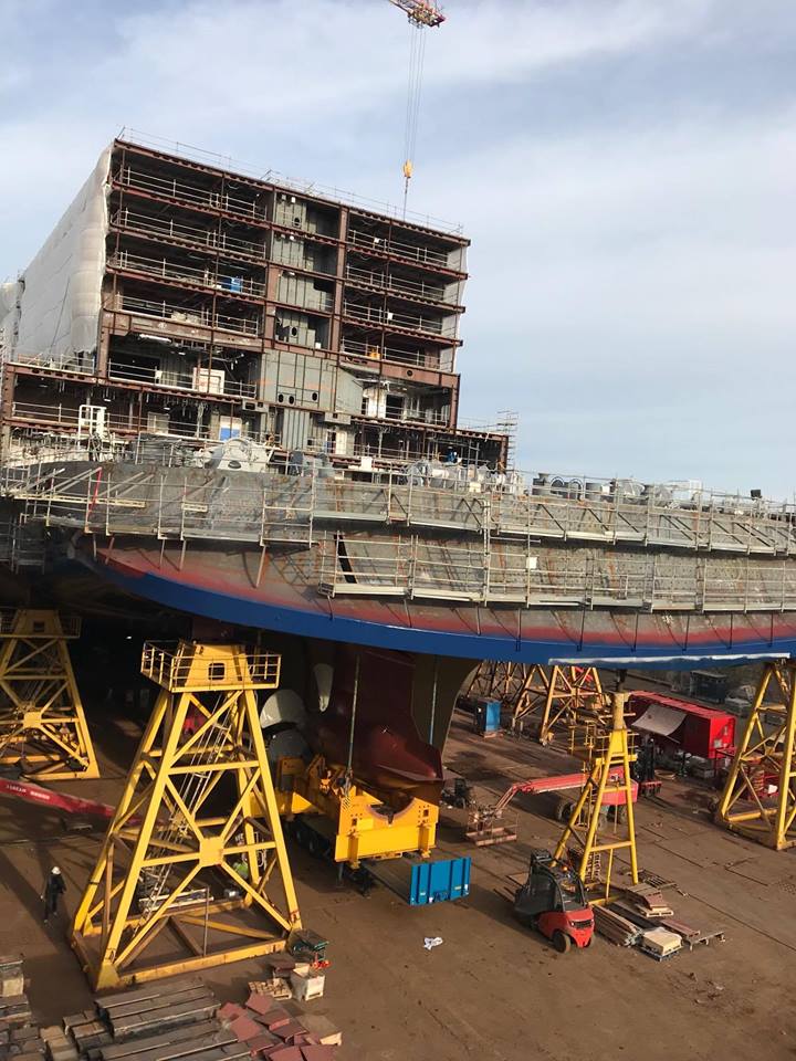 PaquebotINFO's tweet photo. La poupe du #CelebrityEdge prend forme ... https://t.co/whL78iiI5h