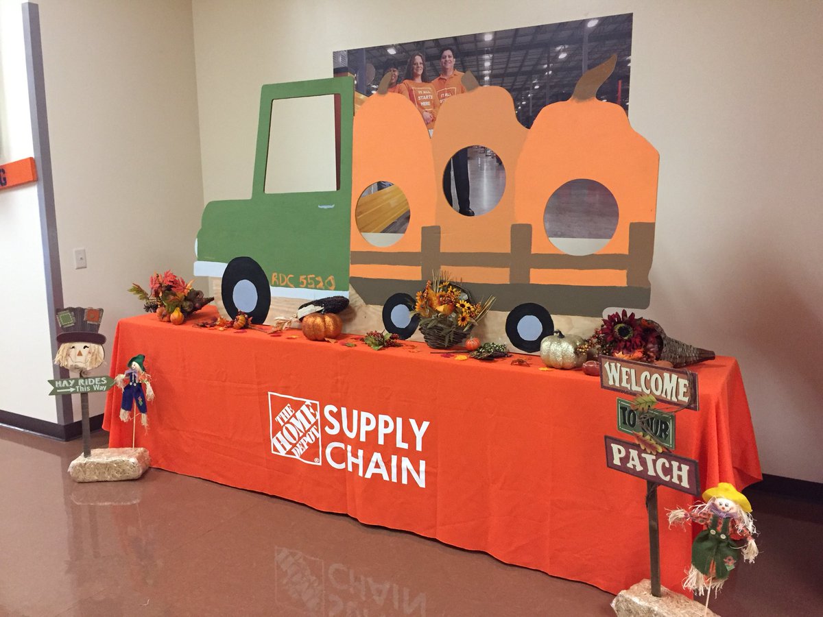 It is still 90 degrees outside but #5520 is ready for fall