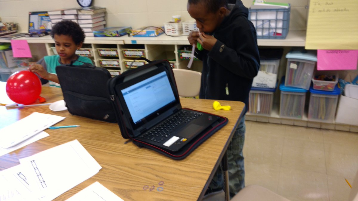 TracyCarterGATE's tweet photo. Can we make it work? Collaboration team work and determination! @Graham_Wendy @HSVk12 @gateHSV https://t.co/jqt0ShAYjD