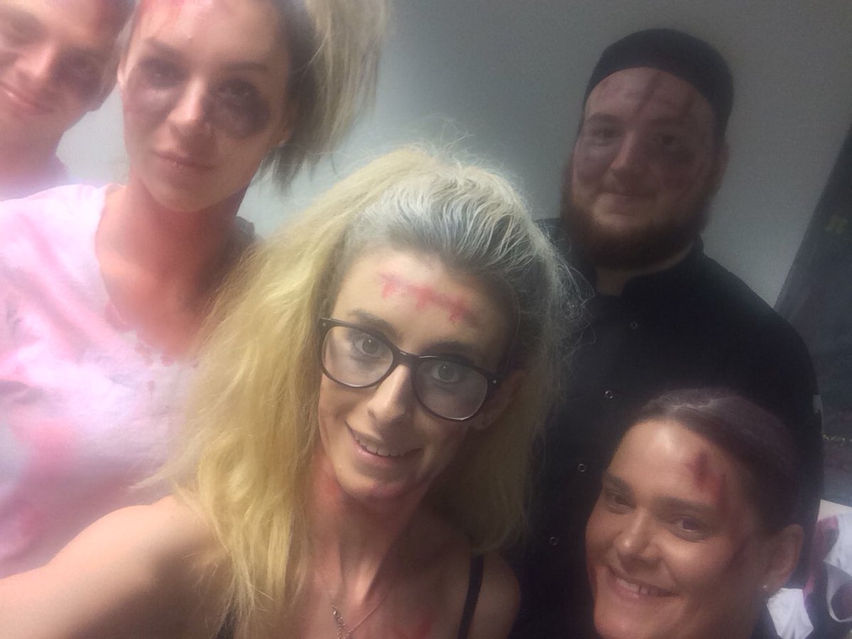 winchester_pi's tweet photo. Late post but here’s some photos from Halloween 🎃👻#scaryteam #premierinn #halloween #Winchester #Bestteam https://t.co/acJ4s7b8VW