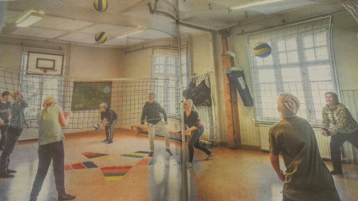 NisseHuttunen's tweet photo. Small things lead to bigger ones.
#Koululentis #Volleyball  #ThinkBIG https://t.co/IPq3IOzf4D