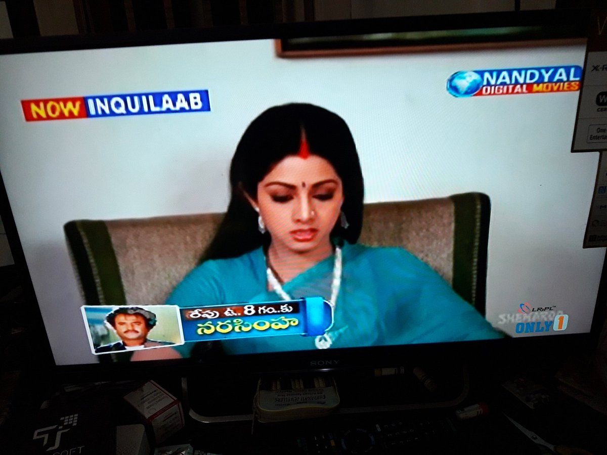 imBDamam99's tweet image. SHOW TIME : #Inquilaab  
@SrideviBKapoor   Love you forever mam 😊😍😙😚😗😘 nd @SrBachchan sir ji 🙏🙏🙏❤❤