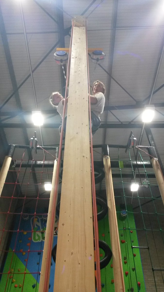 Great time <a href="/GripandGo/">Grip&Go</a> with @Karenmoooo, Izzy &amp; Eva. Can barely move my arms now, can't wait for the morning 💪😆