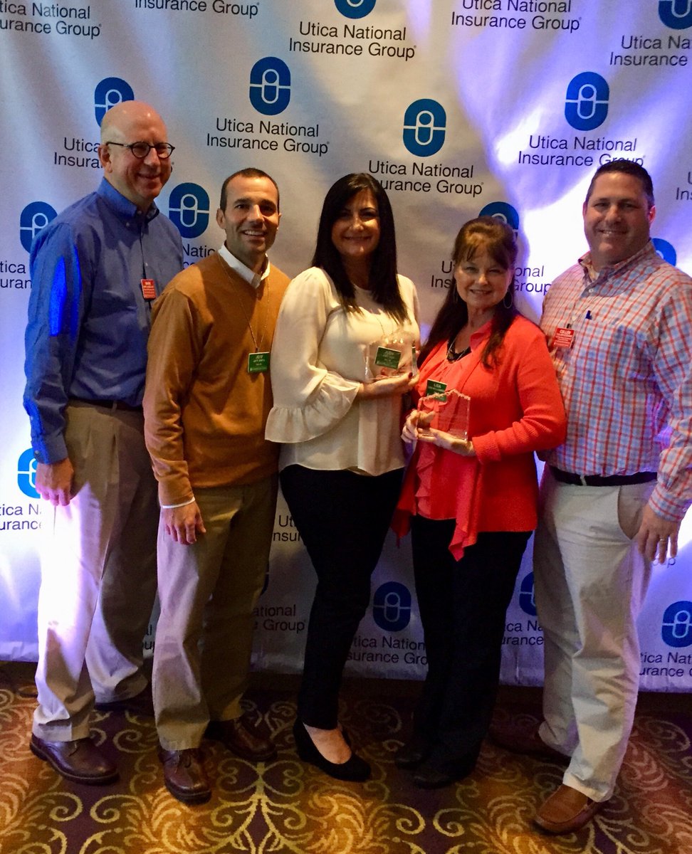OhioInsAgents's tweet photo. Our amazing E&O team was recognized by @Uticanational for the great work they do for independent agents - way to go! #EO17 #Congrats https://t.co/tajcfGlqez
