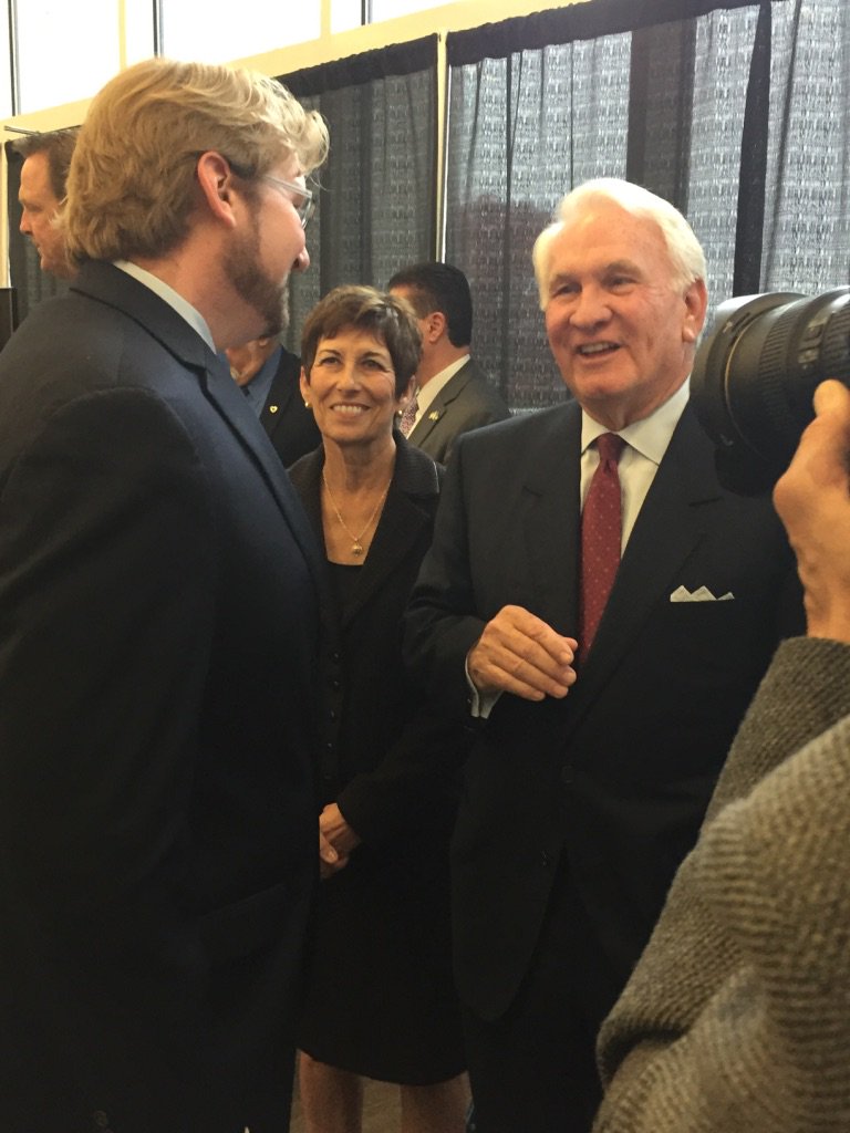 WVUEnergy's tweet photo. #StateofMinds co-chair Purdy gives $5M to #WVU & names @WVUEnergy Dir. Brian Anderson as 1st endowed faculty chair! https://t.co/tDPzpg3aC4 https://t.co/jtebrX2i6H