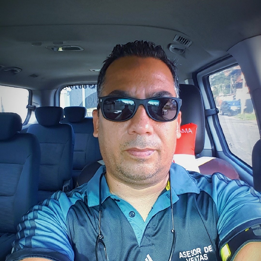 randyc3's tweet photo. #NuevaFotoDePerfil https://t.co/uu7ThPCo7H