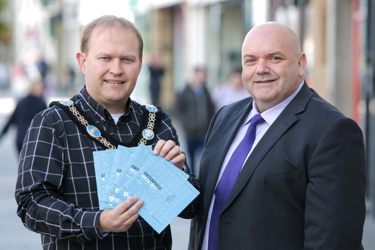 Pop-up market: Young people get chance to put their commercial skills to the test - trib.al/hzEHWnX <a href="/abcb_council/">ABC Council</a>