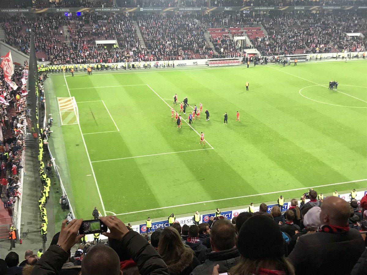 Tocki1981's tweet photo. Ach, da war doch gestern was! Danke nochmal für den geilen Abend @fckoeln #effzeh #ReturnoftheGOAT #Europapokal #uel #KOEBATE https://t.co/PL1vqkMYiW