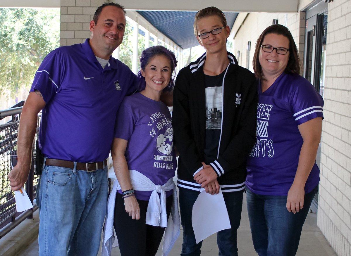 RRHS_Spotlight's tweet photo. Congratulations to some of our "Starry Knights" recognized today. https://t.co/T8jFPU4vWa