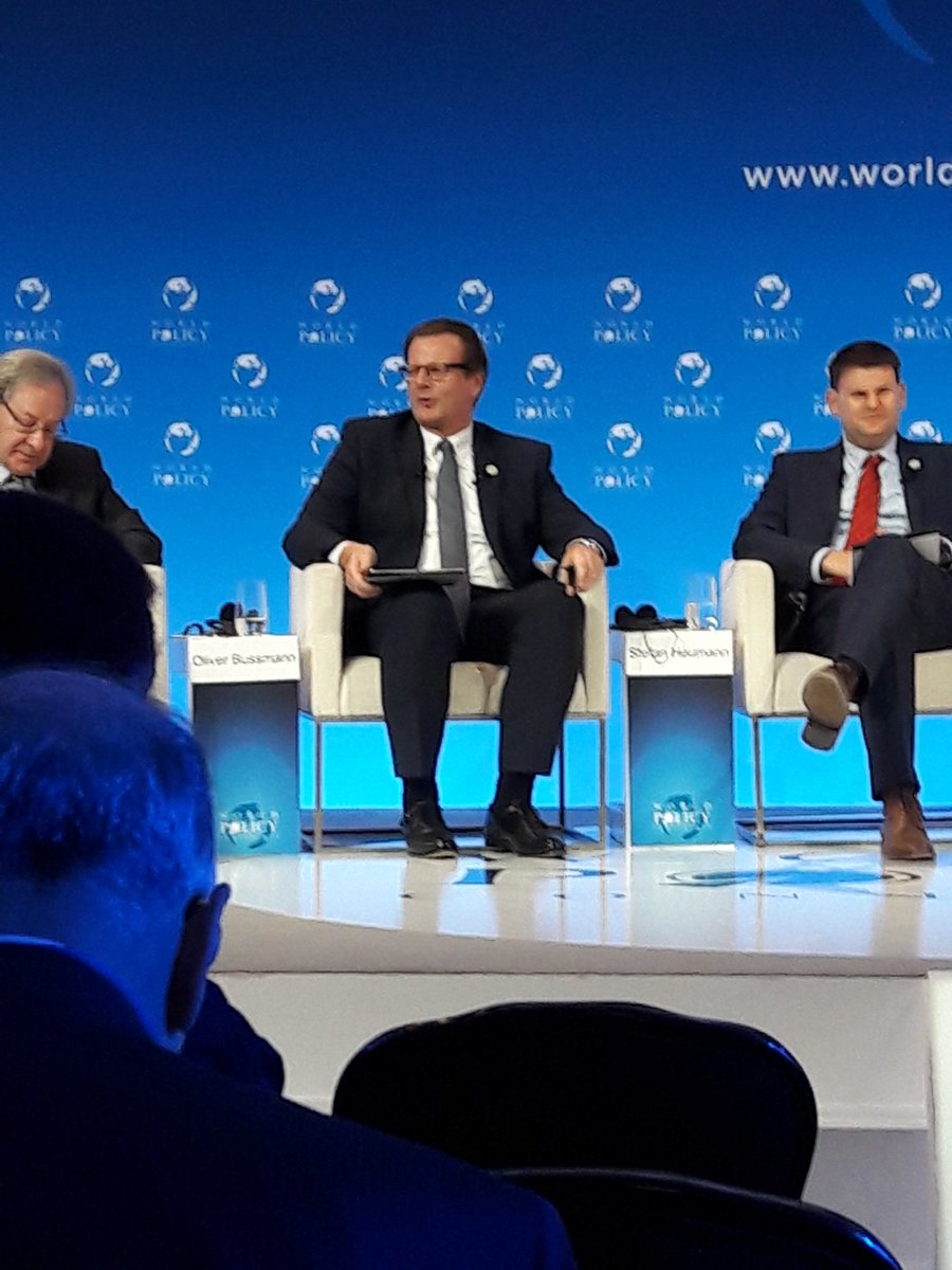 moezbhar's tweet photo. Olivier Bussmann :
#Blockchain Technology enables asset transactions
#WorldPolicyConf @WorldPolicyConf @afrikanews_com #WPC2017 https://t.co/1W3uB6Srdj