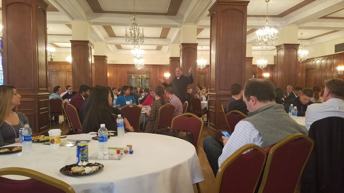 mikecang's tweet photo. #TecBridgeEI learning lunch - The Myths & Mysteries of Crowd Funding by Professor Kris Wheaton. Great stuff. #TecBridge https://t.co/7EhnU4ojxK