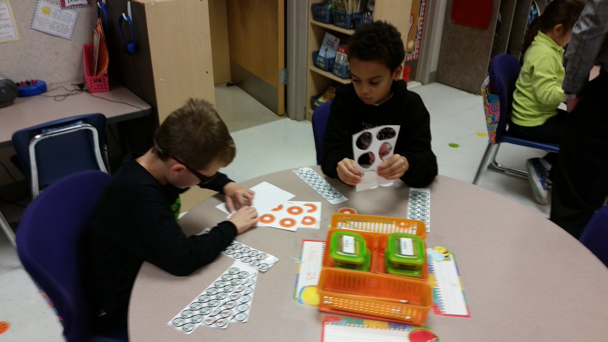 rweihe212's tweet photo. JA in a day.  Ss learning about our community from members in our community.@FarmerDragons @AssistSupArea4 https://t.co/oaGZuVUQXu