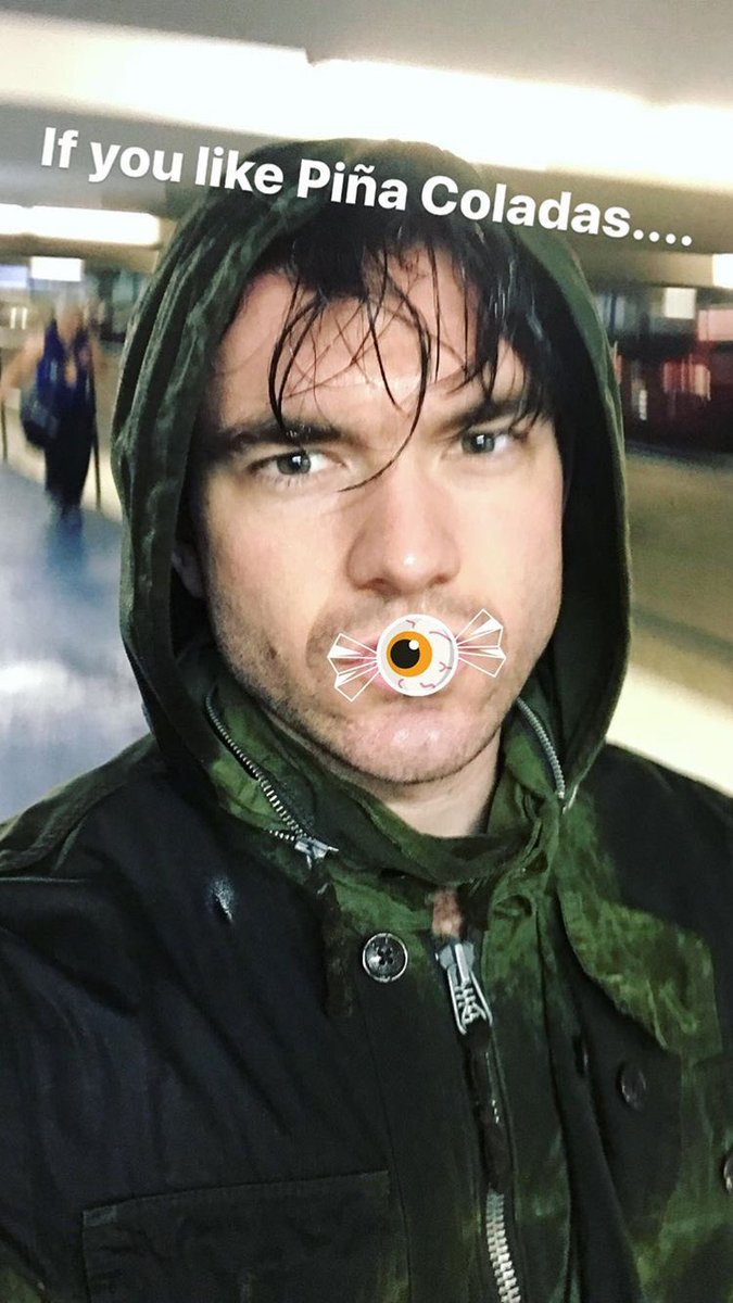 maxcIayton's tweet photo. It doesn't rain lightly in Manhattan... https://t.co/acaqhok7NT