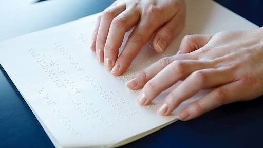 SempreIncluidos's tweet photo. Grafias do #braille vão ser aplicadas na Matemática, Música e Ciências
https://t.co/v5qqv3hyNP
#cegos #grafia #matematica #musica #ciencia https://t.co/WWuBrKXydT