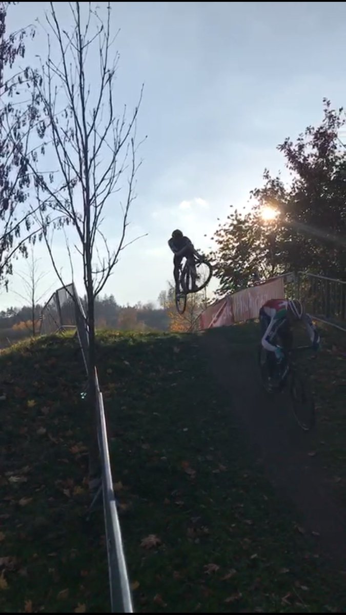 saimnsaaner's tweet photo. scary sh1t, no 2nd attempt at this🙈☠️ @TRvelo96 chasing me, sunsets and getting airborne https://t.co/ODr3HsPGAL