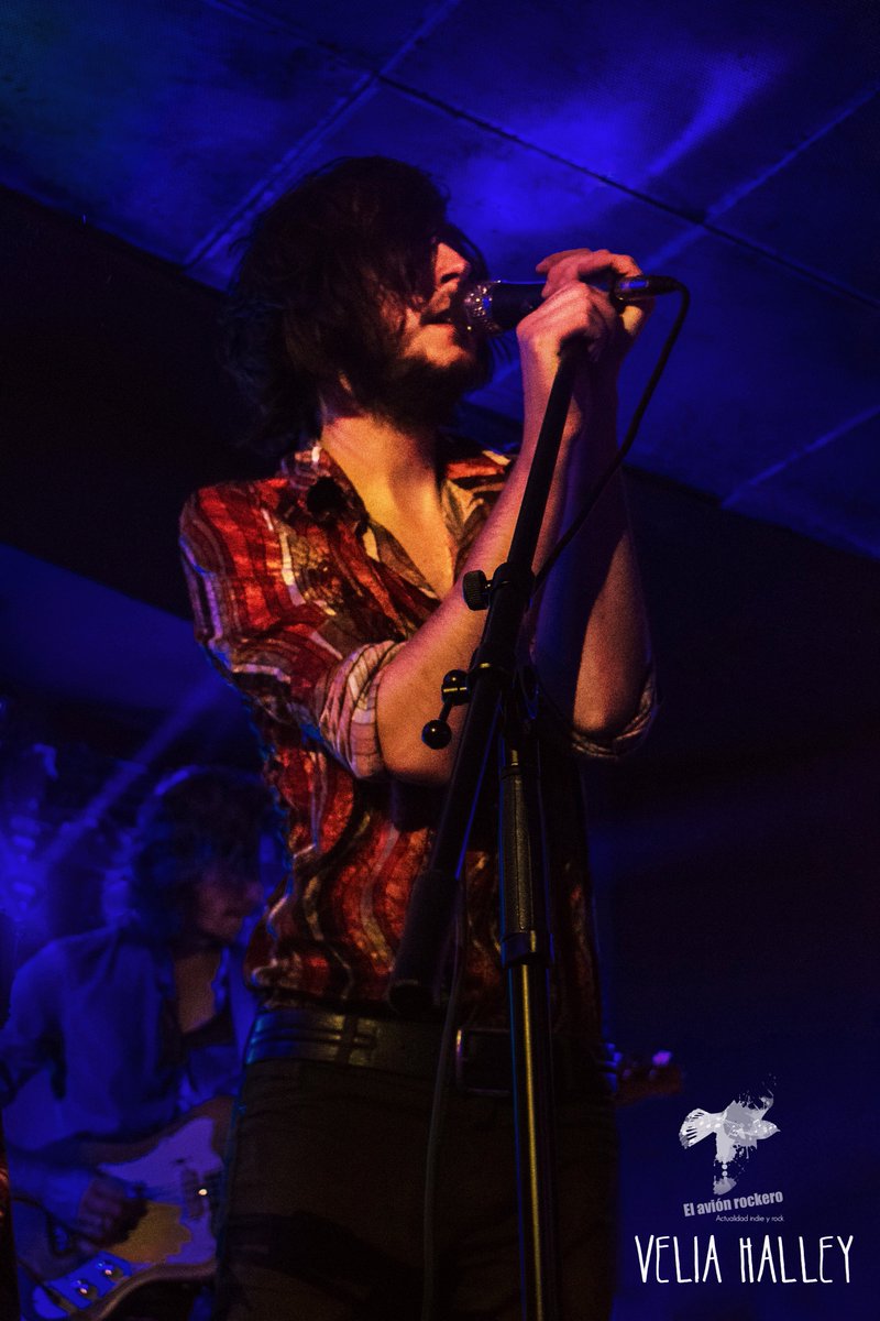Crónica del concierto de <a href="/_RufusTFirefly_/">Rufus T. Firefly</a> y <a href="/vufalobanda/">Vúfalo</a> el pasado 22 de octubre en Granada. @Veliamusica lo cuenta.
elavionrockero.wordpress.com/2017/11/01/cro…