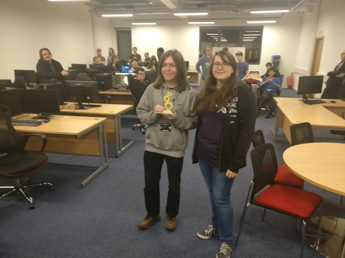 evening2005's tweet photo. @SpecialEffect @UoBGames @BoltonUni @Jupiter_Hadley This is James Harrop, the creator of "The Last Fall". https://t.co/3uClb0SulR