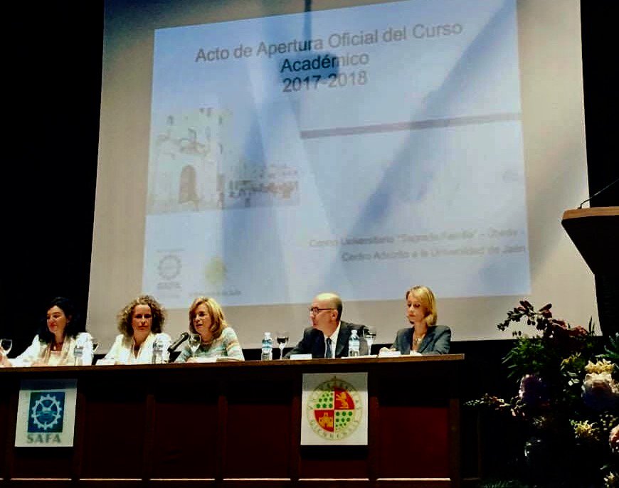 amecotest's tweet photo. Neurociencia y formación del profesorado, en la inauguración de curso de SAFA -  https://t.co/lD4DmimPbl pasado ... https://t.co/GgSSEWaEa0