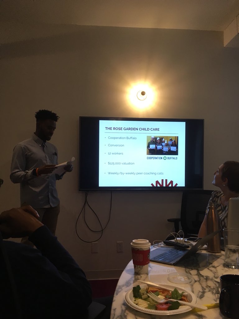 stevephw's tweet photo. @gravellyrun @ueunion @workingworldorg Now talking #FinancialCoop π https://t.co/rrGGiiQVfY