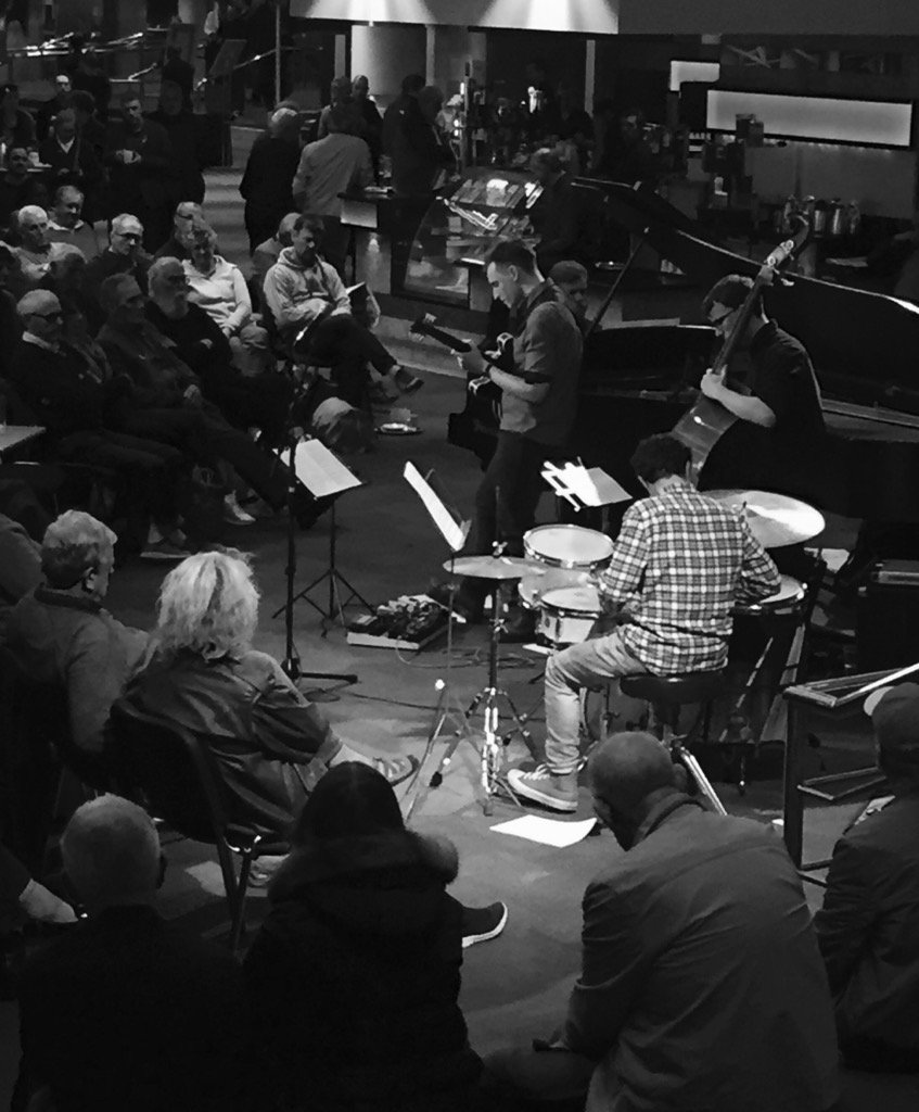 BMusic_Jazz's tweet photo. Great foyer gig from @SquareOneJazz today @THSHBirmingham No gig next Fri, back in 2 weeks. https://t.co/oER223AKCi