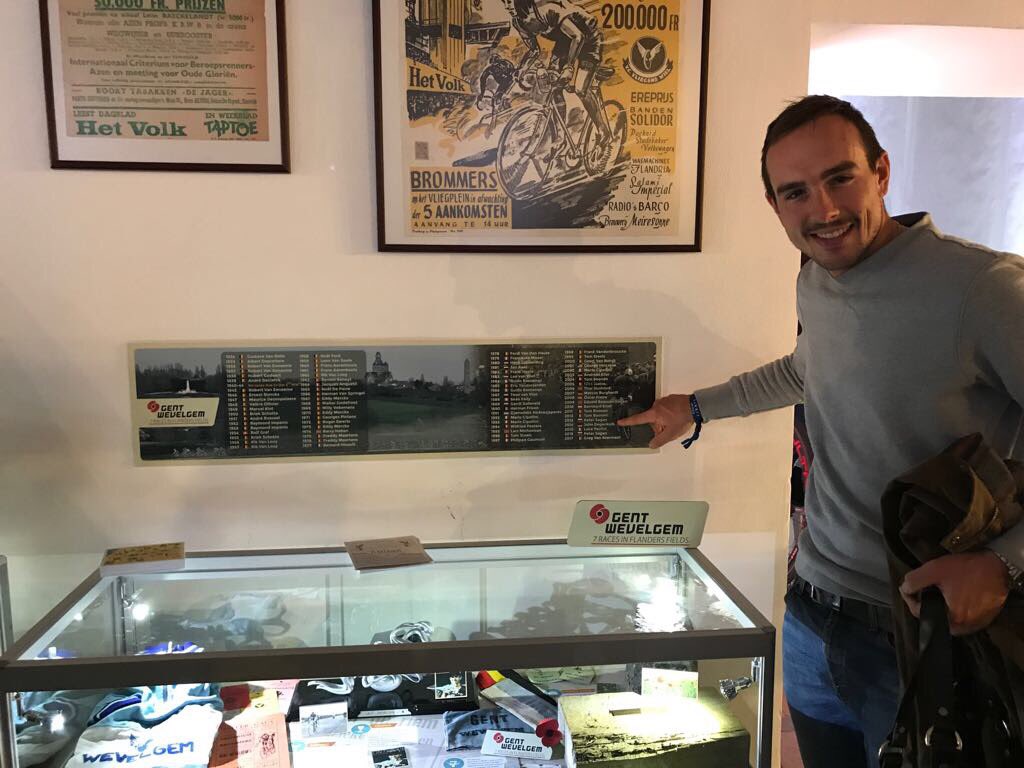 IFF_race's tweet photo. And another hero visited us today @rouleurclassic: @johndegenkolb was touched by our honorary list #JustJoking #winner2014 https://t.co/zP3UFlNbqf