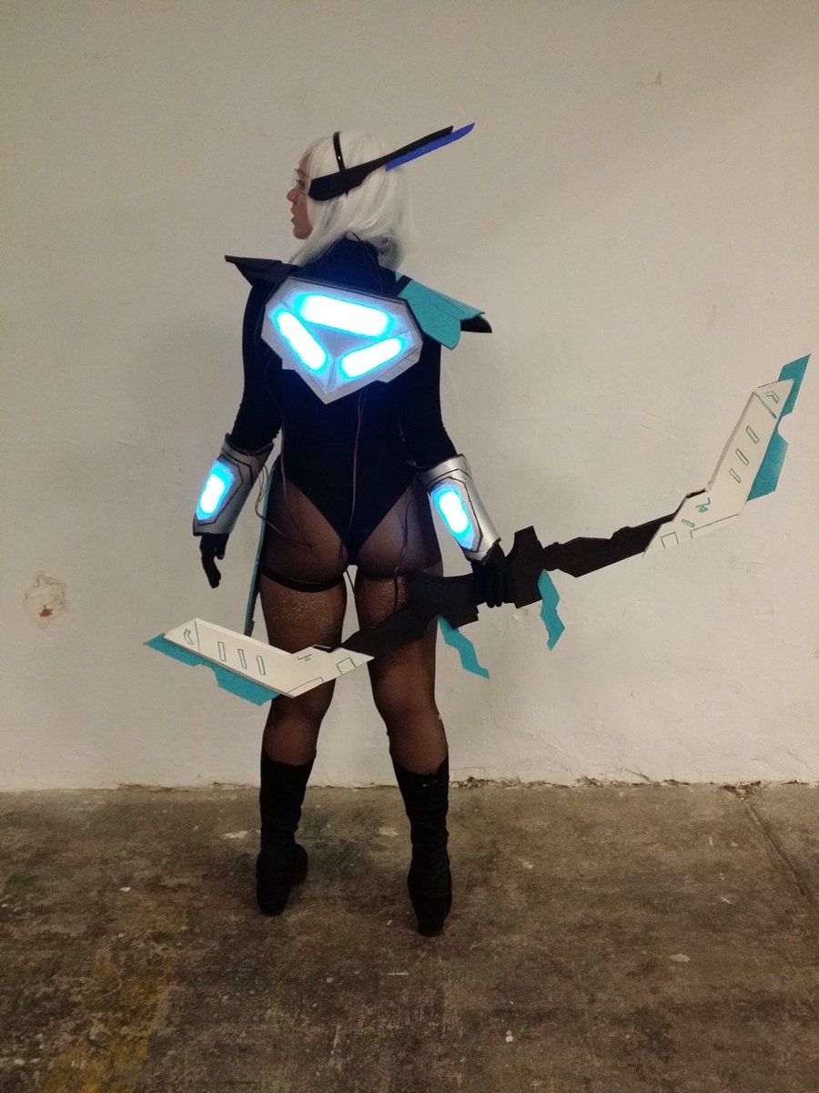 YunaleskaN's tweet photo. #projectashe #cosplay from #leagueoflegends ๐ at @FICOMIC_manga https://t.co/gQZldQBAeM