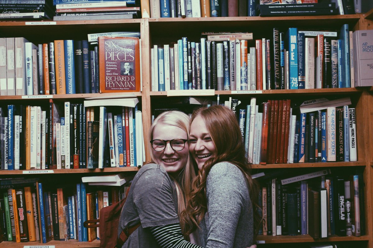 _natpetersen's tweet photo. HAPPY BIRTHDAY TO MY BESTEST FRIEND !! 💘🎊🎉🎈have the greatest day ever ! You deserve it 💖 @AlarieAnderson https://t.co/5NXER2YxjK