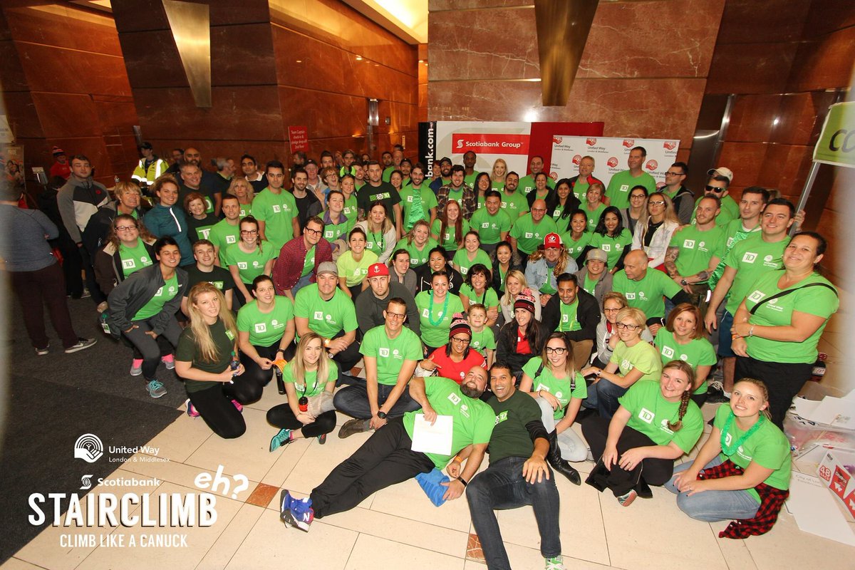 Check out this sea of green at  the @Sotiabank #StairClimb supporting <a href="/unitedwaylm/">unitedwaylm</a> #dogooders #changingtheodds <a href="/TD_Canada/">TD (Canada)</a>