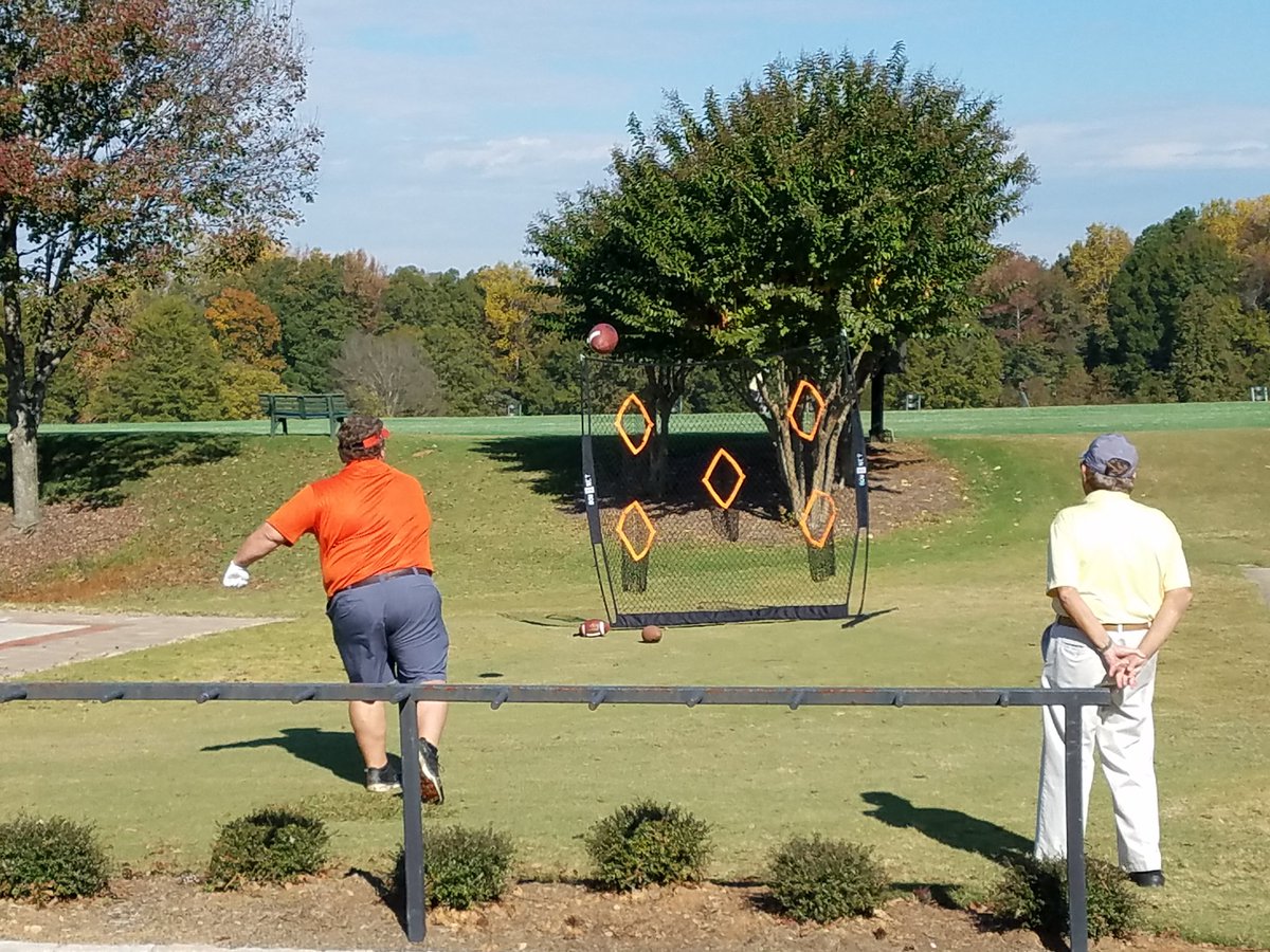 SCFootballHOF's tweet photo. Had a great time supporting the kids in our community w/ @TajhB10 at his 1st annual @teamtajh golf tourney. #CPOY13 #MMFE #MakingADifference https://t.co/4XTTRF2GKW