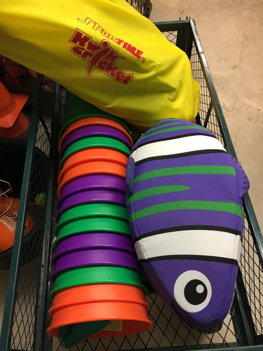 LovePhyEd's tweet photo. All set for auction in Outdoor &amp; Adventure. 5 mins to earn 💰, then bid on equipment (incl. secret items) to use to create a game #Physed https://t.co/fv4zMoL0BN