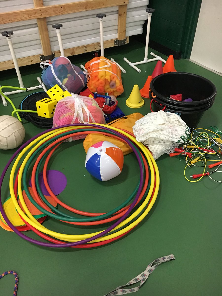 LovePhyEd's tweet photo. All set for auction in Outdoor &amp; Adventure. 5 mins to earn 💰, then bid on equipment (incl. secret items) to use to create a game #Physed https://t.co/fv4zMoL0BN