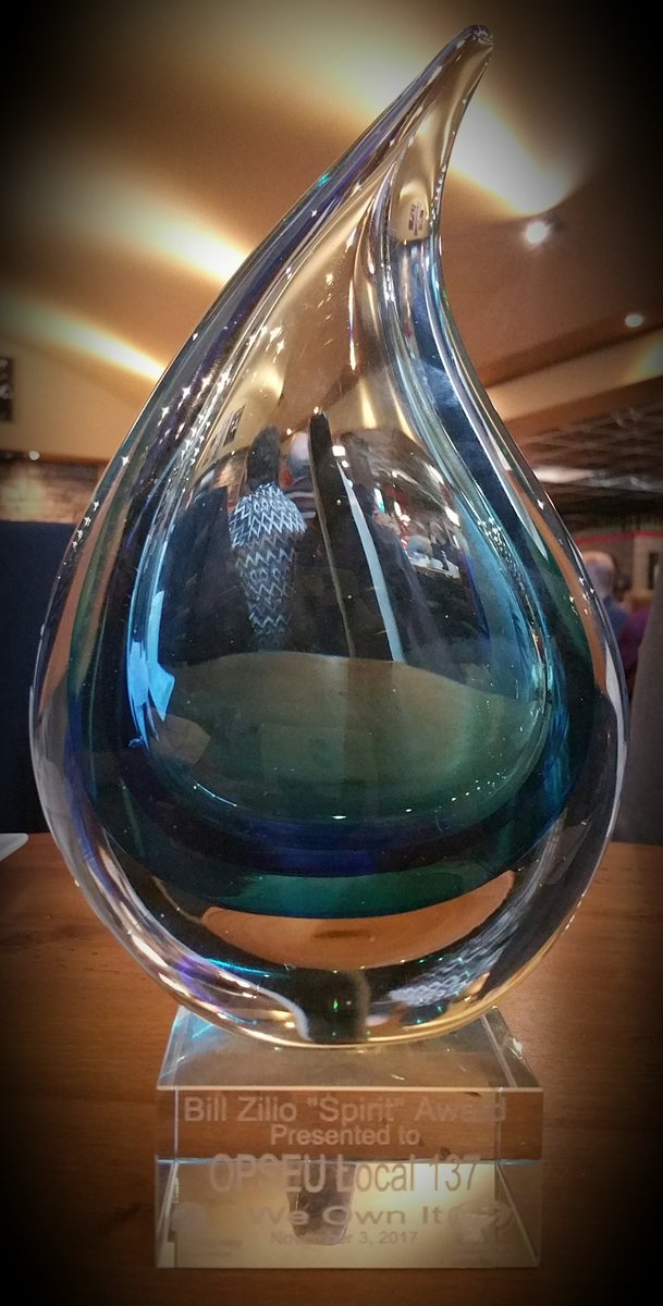 jordanWeOwnIt's tweet photo. Chatham Kent District Labour Council Bill Zilio Spirt Award goes to OPSEU L137 We Own It campaign.
#weownitca
@weownitca
@OPSEU
@SEFPO https://t.co/1H8cNqDcm9