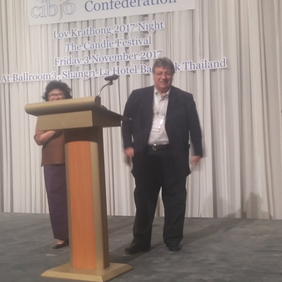 CIBJO President Gaetano Cavalieri welcoming participants to the 2017 Congress in Bangkok.