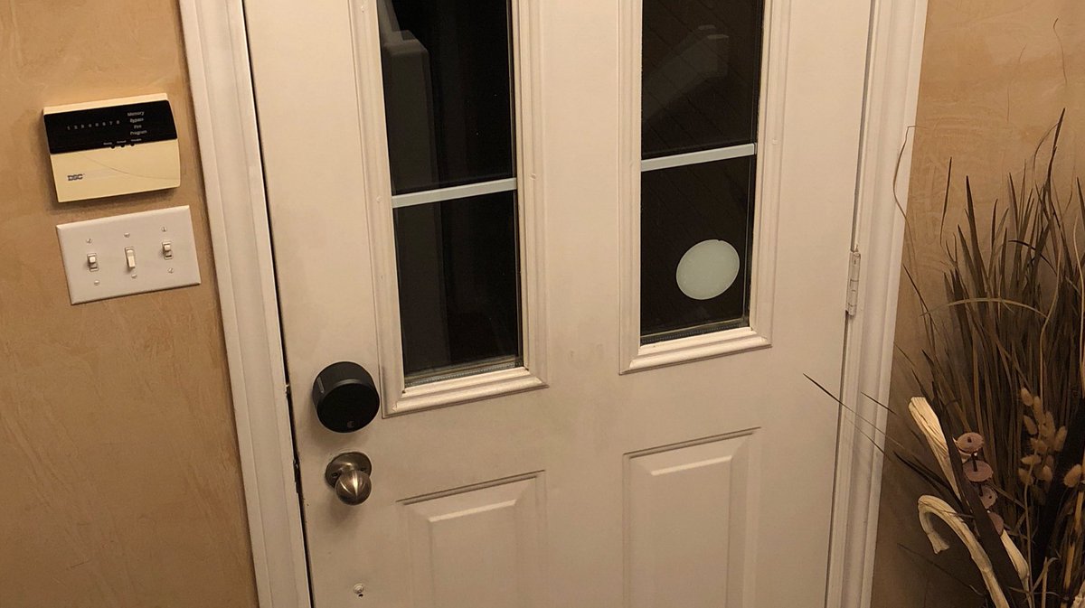 craniumbox's tweet image. @AugustHomeInc now installed.  Super easy setup. #smartlockpro