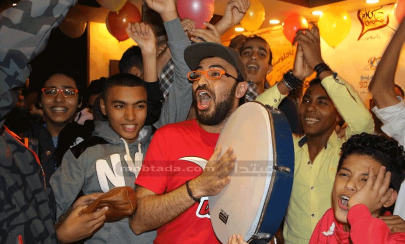 #عيد_ميلاد_كلام_معلمين
يا ابو موزو هنعيط و الله 😭😭😓
عايزين نكمل موود الشهيصة و ربنا يخليك لينا يا موعلم 😍😘❤️
سنتين سعاده 🎆🎇🎉🎈<a href="/Ahmad_Youness/">Ahmad Youness</a>