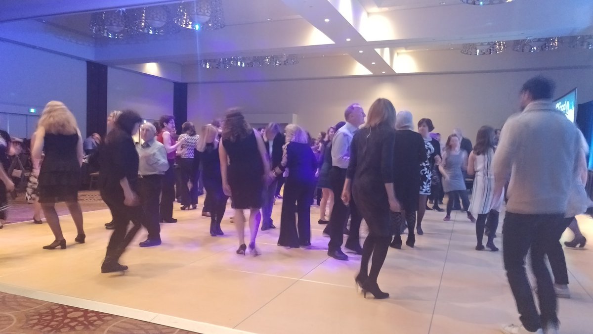mach5555's tweet photo. #CCD2017 #CCDGala2017 #ScientistsCanBoogie https://t.co/2mlpb27IhX